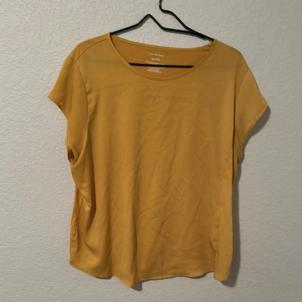 Van Heusen Yellow Relaxed Cuffed Sleeve Tee